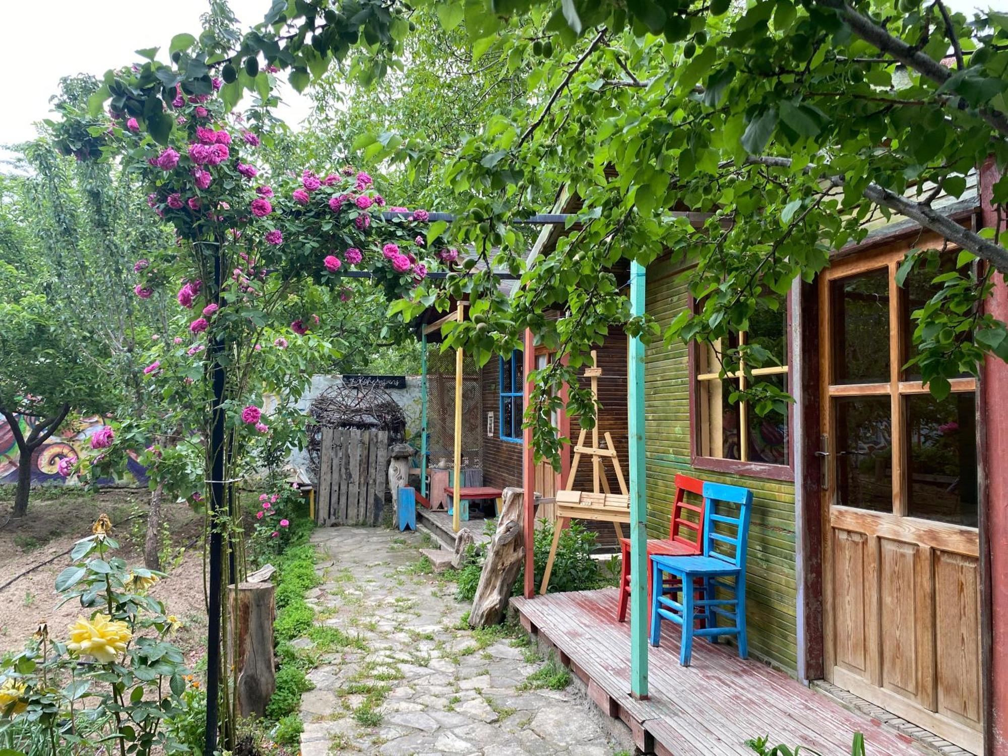 Philosophy Hotel Учгісар Номер фото